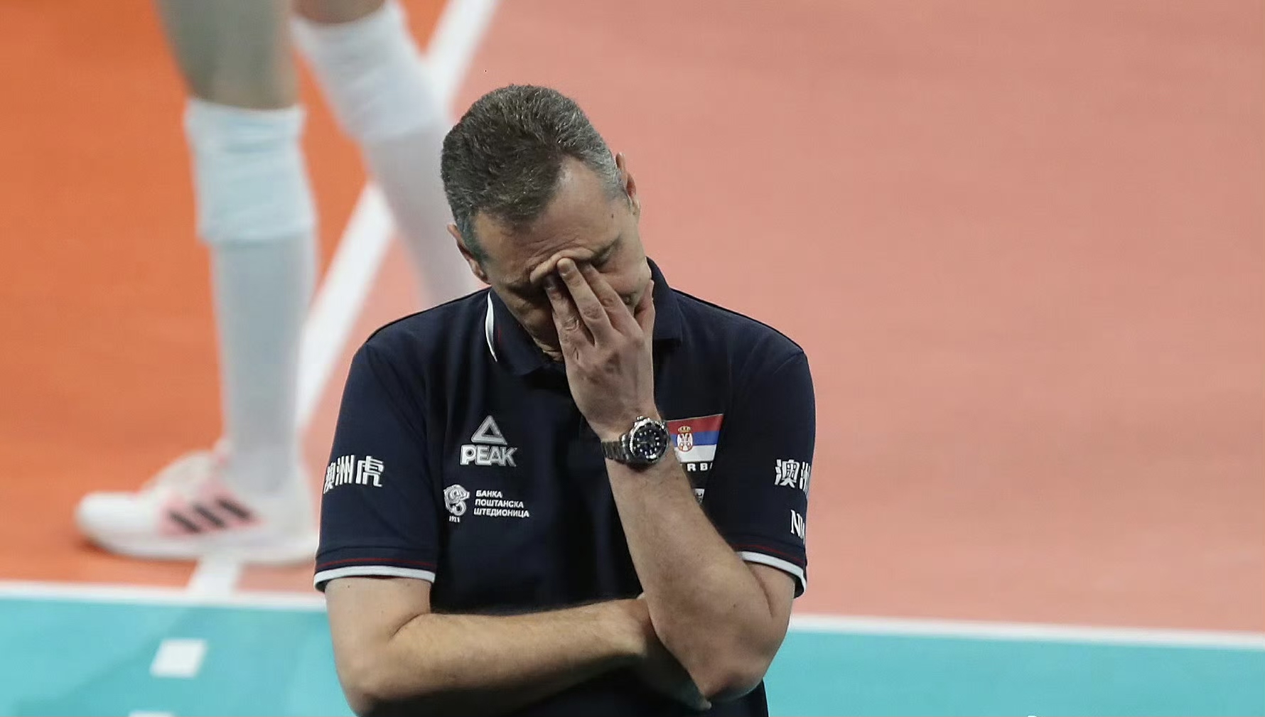 塞尔维亚女足遭遇挑战，惜败一场