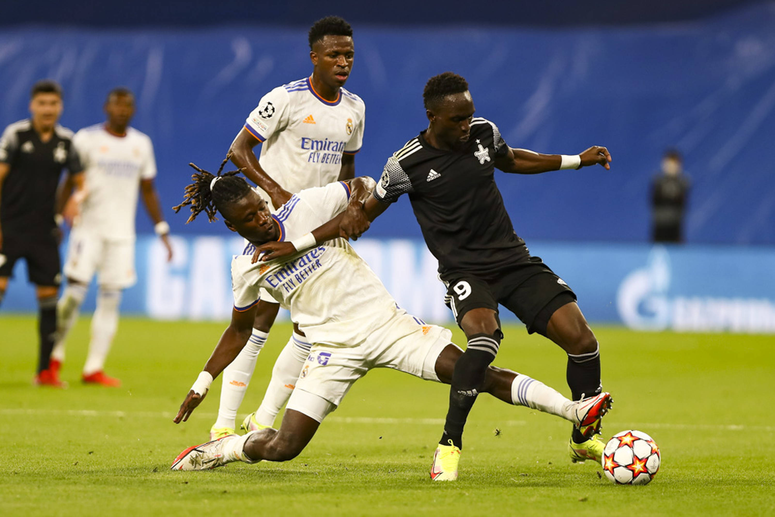 尤文图斯全面占优势，轻松获胜