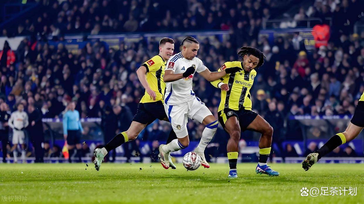 包含伯恩利主场失利，保级形势岌岌可危的词条